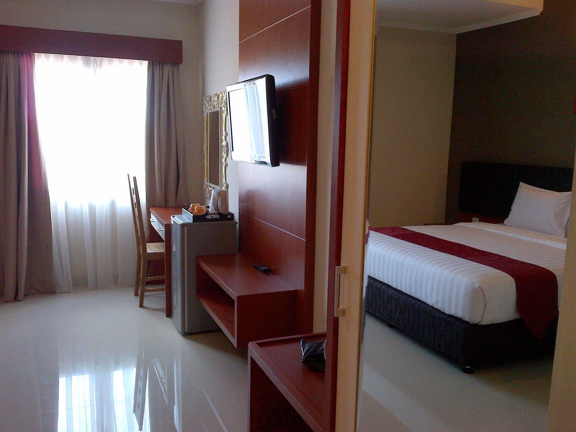 Svarna Hotel Санур Экстерьер фото