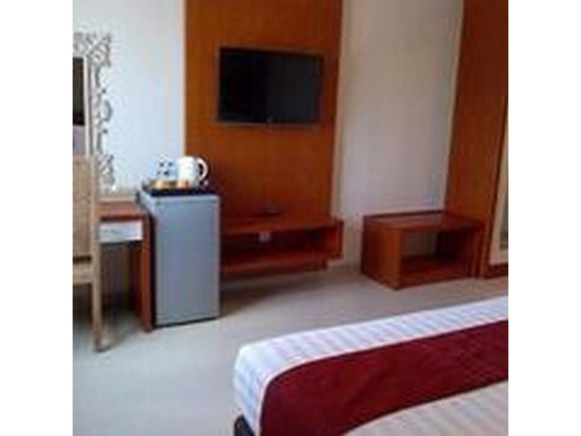 Svarna Hotel Санур Экстерьер фото
