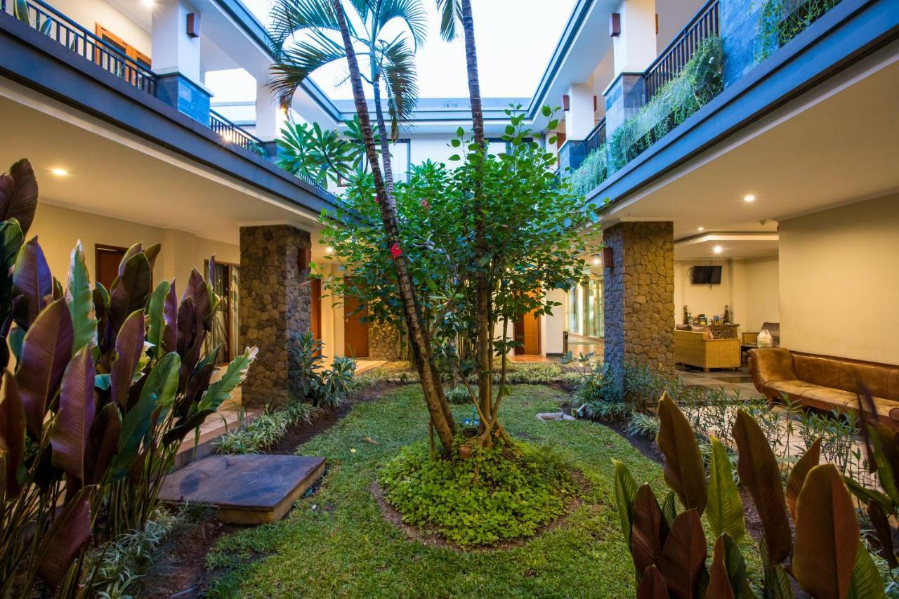 Svarna Hotel Санур Экстерьер фото