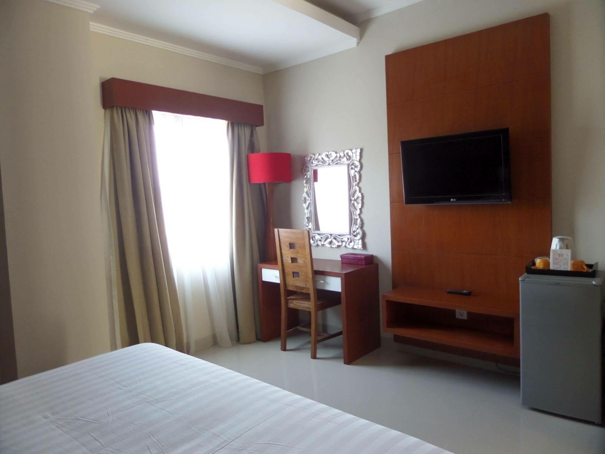 Svarna Hotel Санур Экстерьер фото